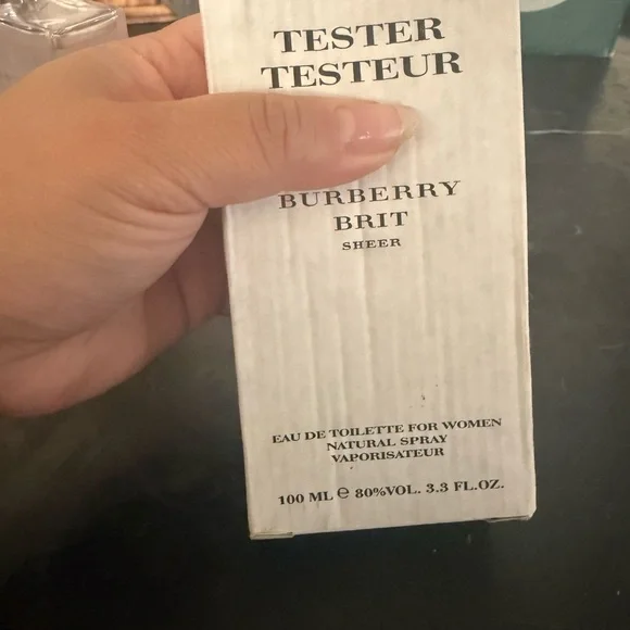 Burberry Fragrance in Soft Pink Bottle - Picture 3 of 4